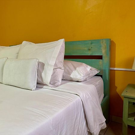 Hostal Qachi Chentura Сан Педро де Атакама Екстериор снимка